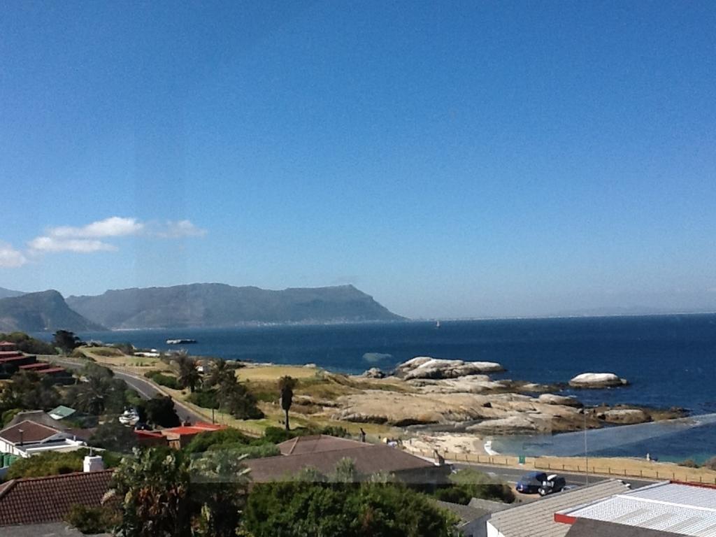 Dream A Little Apartment Simon's Town Room photo